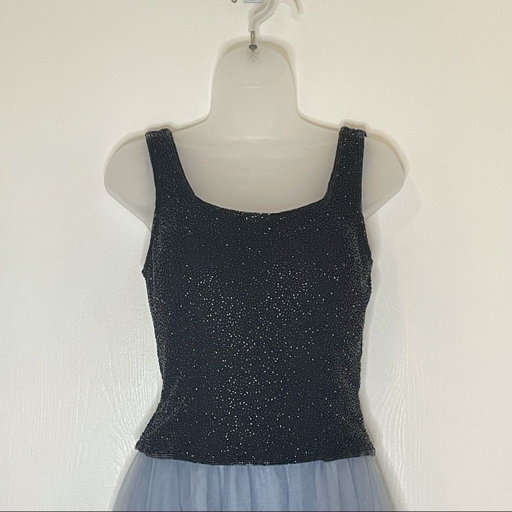 Caché vintage beaded silk cropped tank top, zipper back padded bust, black, XS